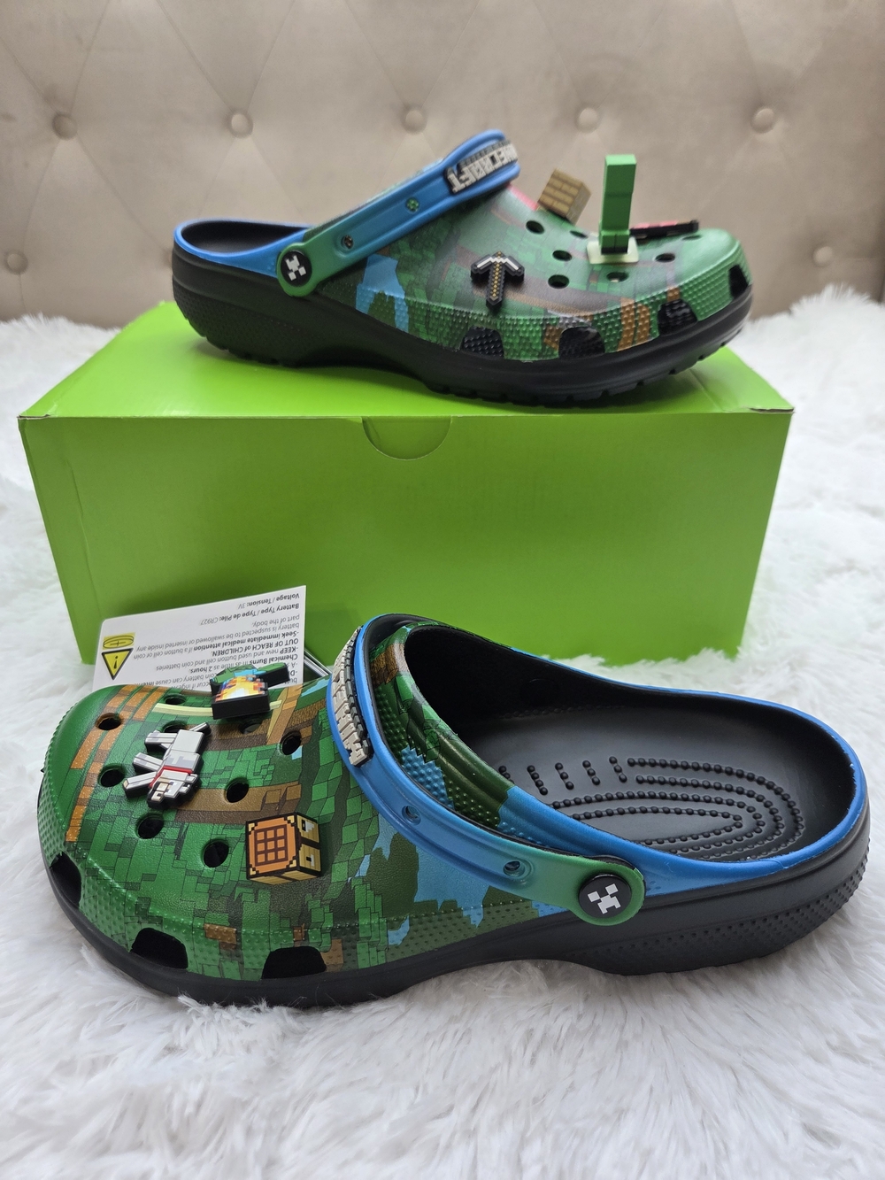 Crocs Minecraft Classic Clog Men’s 12 NWT - Picture 5 of 7